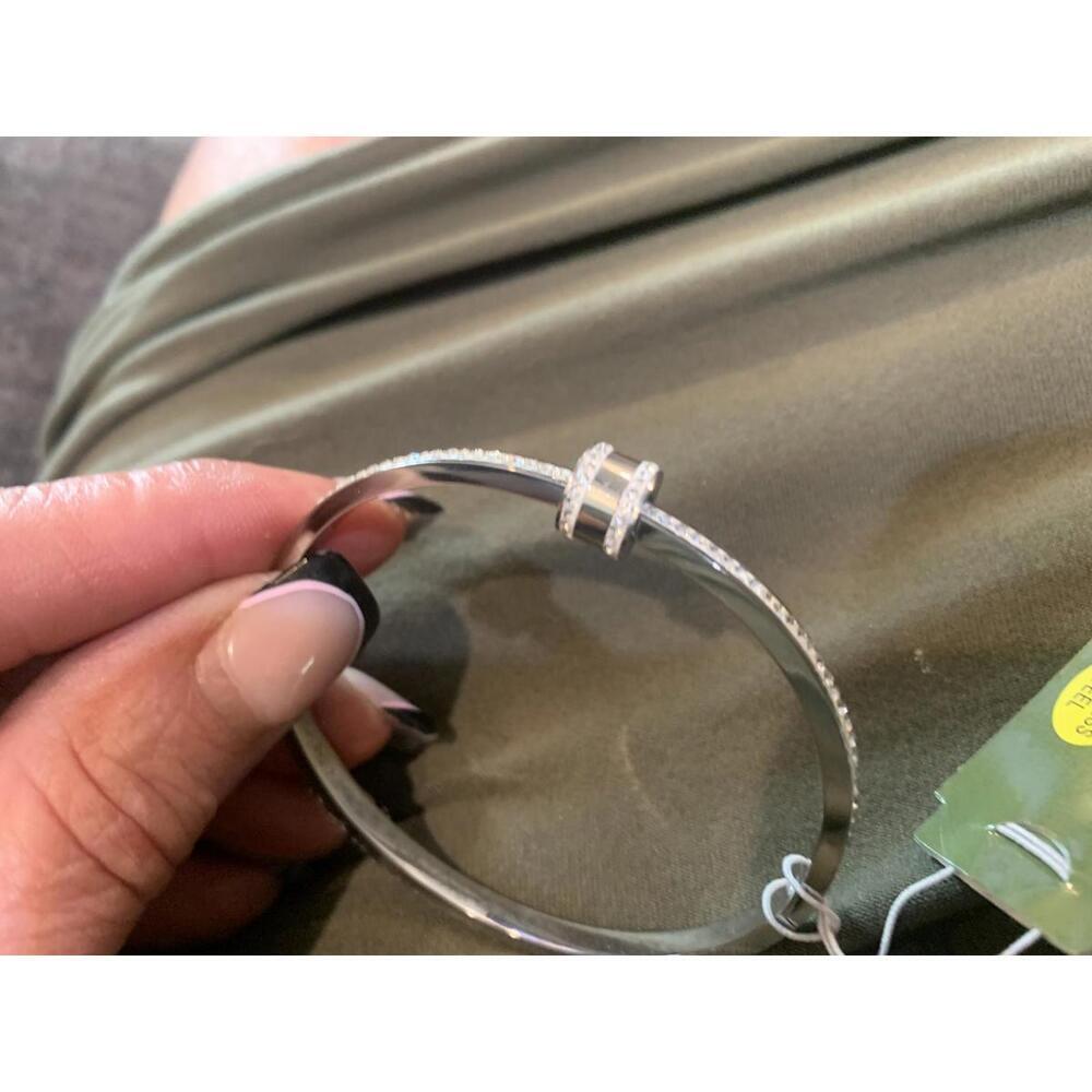 Elegant Stackable Crystal Bangle Bracelets Set - image 2